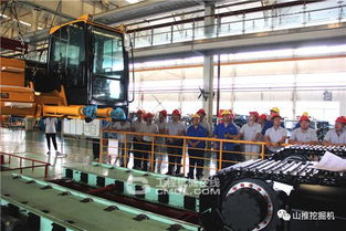 携手并进，共绘蓝图——湖南山建优秀团队赴山推挖掘机“欢乐齐鲁行”参观交流侧记